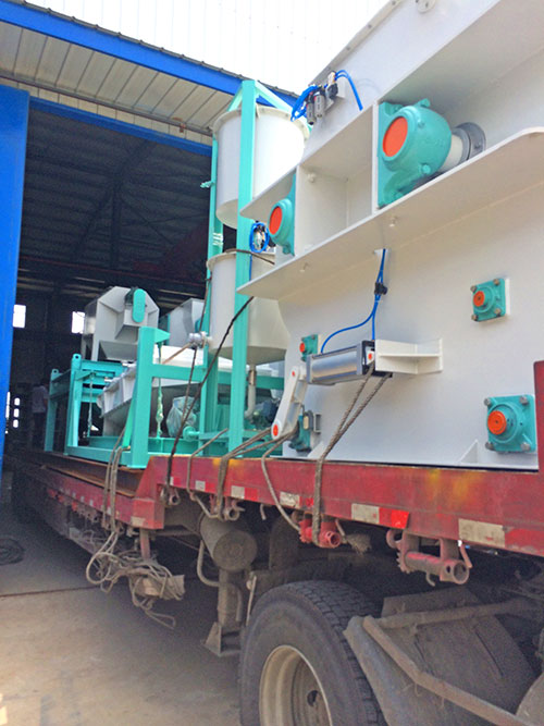 10萬(wàn)噸畜禽飼料機(jī)組1